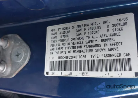 2006 Honda Accord 3.0 Ex z USA, uszkodzony, nr VIN 1HGCM66526A010086